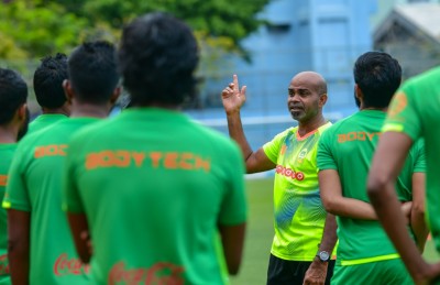 މާޒިޔާއާ އެކީ ނިޒާމްބެ އުއްމީދުތަކުން ފުރިފައި