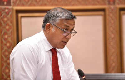 މާލެ-ތިލަފުށި ބްރިޖުގެ މަސައްކަތް ލަސް، އިތުރު މުއްދަތު ދިނުމުގެ ވިސްނުމެއް ނެތް: އަސްލަމް