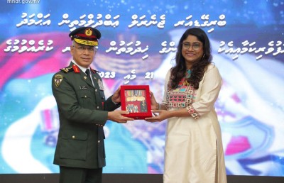 35 އަހަރަށް ފަހު ބްރިގޭޑިއާ ޖެނެރަލް މަތީން ސިފައިންގެ އިން ރިޓަޔާ ކުރައްވައިފި