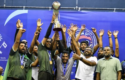 ހުރިހާ މެޗަކުން މޮޅުވެ، އާބަންކޯ ޗެމްޕިއަންކަން ހޯދައިފި