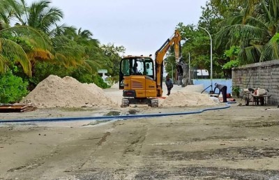 ނަރުދަމާގެ މަސައްކަތްކުރުމަށް ވަގުތީ ގޮތުން ވަޅުލި ފީފާތަކުގެ ސަބަބުން އދ. ދިއްދޫ ނަޖިސްވެއްޖެ
