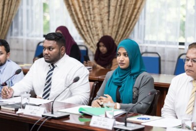 ޓްރާންސްޕޯޓް މިނިސްޓްރީގެ މުވައްޒަފުންތަކަކަށް ނޯޓިސް ދިން މައްސަލަ މަޖިލީހުން ބަލަނީ