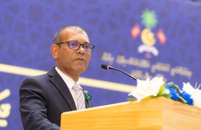 ފެޑެރަލް ދިވެހިރާއްޖެއަކަށް ބަދަލުވާން ވެއްޖެ، ނިޒާމީ ވޯޓެއްގެ ހައްގު ދޭން ޖެހޭ: ނަޝީދު