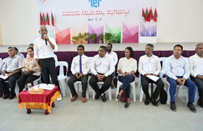 ސިޔާސީ ވިސްނުން ތަފާތުވިޔަސް ބިރު ފިލައި، ރަށްރަށް ވަށާލާފައި ވަނީ ހަމަޖެހުން: ރައީސް