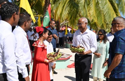 ރައީސް ފ. އަތޮޅަށް ވަޑައިގެންފި