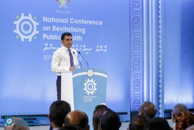 ''އަބަދު ހާސްވުން އެއީ ދުޅަހެޔޮ ކަމަށް އޮތް ބޮޑު ހުރަހެއް''