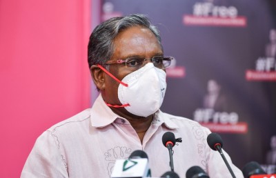 ބޭރުގެ ނުފޫޒަށް ޖާގަ ދެއްވުން ހުއްޓާލެއްވީ ޔާމީން: ވަހީދު