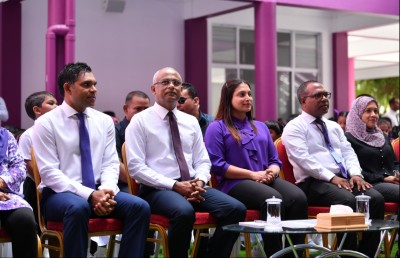 އަންނަ އަހަރު ދިރާސީ ދެ އަހަރު ކިޔަވައިދޭން އެދި ރައީސަށް ޕެޓިޝަނެއް
