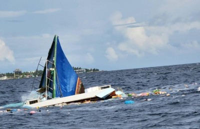 13 މިލިއަން ހަރަދުކުރި ބޯޓު ހިނދުކޮޅެއް ތެރޭ އަޑިއަށް!
