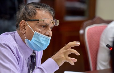 ދަރަންޏާ ބެހޭ ރިޕޯޓާ ގުޅިގެން އައްޑޫ ޝަރީފުގެ ހިތްހަމަނުޖެހުމާ އެކު ބޮޑު ޒުވާބެއް!