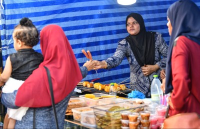 ކުދި ވިޔަފާރިތަކަށް އެހީވާން "ވީކެންޑް މާކެޓް" އެއް ބާއްވަނީ