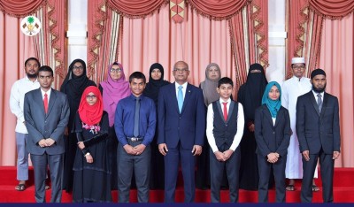 ކީރިތި ގުރުއާން ހިތުދަސްކުރި 16 ފަރާތަކަށް ހާއްސަ އިނާމު