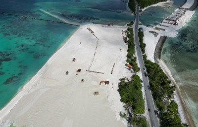 އައްޑޫގެ ބިން ހިއްކަން 70،000 މުރަކަ އެހެން ތަންތަނަށް ބަދަލުކޮށްފި