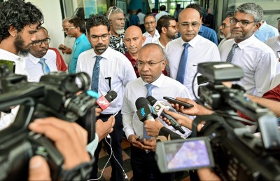ޑިމޮކްރެޓްސް ރަޖިސްޓްރީކުރަން ހުށަހެޅި ފޯމުތައް ތިން ހަފުތާ ތެރޭ ނިމޭނެ: ފުއާދު