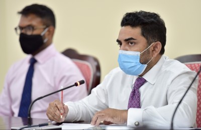 ވެންޓިލޭޓަރުގެ މައްސަލަ ނޭވާ ހޮޅިއަށް އެޅުނީތަ؟
