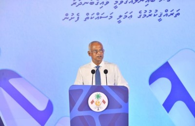 ތެދުނިޔަތަކާ އެކު އައްޑޫ ބިނާކުރި ނަމަ މިއަދު މަސައްކަތް ކުރާކަށް ނުޖެހޭނެ: ރައީސް