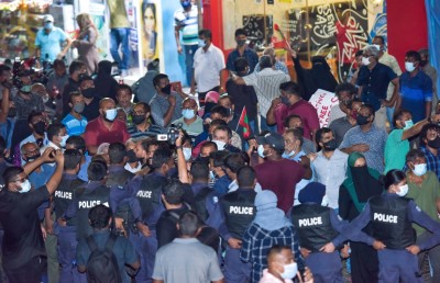 ހުއްދަ ނުހޯދައި މާލޭގައި އެއްވެ އުޅެވޭނެ ކަމަށް ކޮމިޓީން ފާސްކޮށްފި