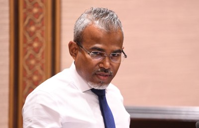 ރިފްއަތުގެ އިތުބާރުގެ މައްސަލަ ހުށަނޭޅި މަޖިލީހުގައި ބޮޑު ސަކަރާތެއް