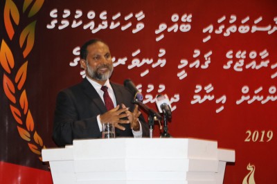 ކުރީގައި އޮތް ސުލްހަވެރިކަން ގެންނަން ޖެހޭ، އެކަން ކުރެވޭނީ ޒުވާނުންނަށް: އިމްރާން