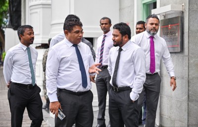މޮރިޝަސް އަށް ފޮނުވި ސިޓީ ނުލިބުނު، ބުނީ ހިއްސާ ކުރެވޭނީ 241 ކޮމެޓީއާ ކަމަށް: އާޒިމް
