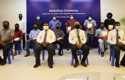 އެމްޑަބްލިއުއެސްސީގެ 20 މުވައްޒަފަކު ބޯފެނާ ގުޅޭ ކޯސް ނިންމައިފިި