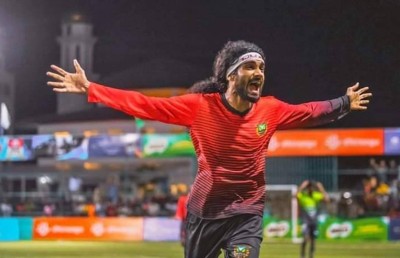 ފުޓްސަލްގެ ތާޖާއި ކިންގުގެ ޓައިޓަލް އަށްވުރެ ޝާކާގެ ހިތްތިރި