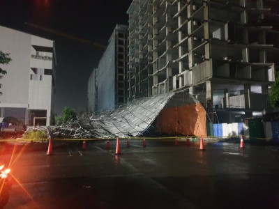 ގަދަ ވަޔާއެކު ސިފްކޯ ފްލެޓު އިމާރާތެއްގެ ބިއްގަނޑު ވެއްޓިއްޖެ