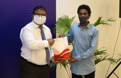 އެމްޑަބްލިއުއެސްސީގެ 20 މުވައްޒަފަކު ބޯފެނާ ގުޅޭ ކޯސް ނިންމައިފިި