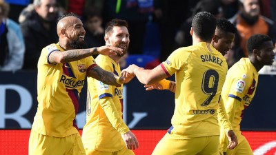 ފުލުގައި އޮތް ލެގަނެސް އަތުން ބާސެލޯނާ ސަލާމަތްކޮށްދިނީ ކިންގް ވިޑާލް