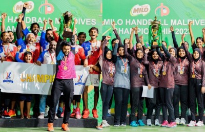 ހޭންޑްބޯލް އެސޯސިއޭޝަން ކަޕް ޗެމްޕިއަނުންނަކީ ރެޑްހޯކްސް އާއި ޒެފްރޯލް