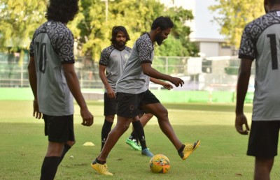 ގްރީންސްޓްރީޓްސްގައި ނިސްތާރު ރަނގަޅު ޕްލޭނަކާ އެކު ހިތްހަމަޖެހިފައި