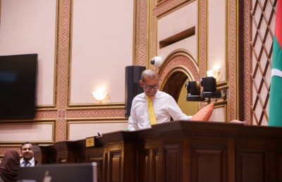 މަޖިލިސް ހުއްޓުވަން ނަޝީދު ކުޅުއްވި "ޑްރާމާ" އަމީން އާންމުގެ ސިޓީން ސާފު!