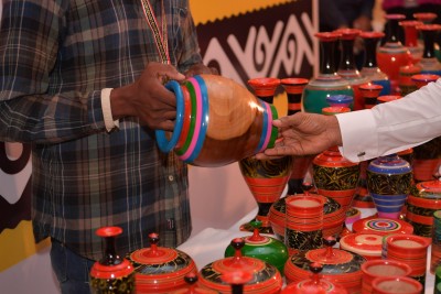 ސޯޝަލް ވޯކާޒް ފެއާގައި ބައިވެރިވުމުގެ ފުރުސަތު މަދަނީ ޖަމިއްޔާތަަކަށް ހުޅުވާލައިފި