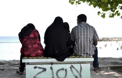 13 އަހަރުގެ ކުއްޖާ އާއި އޭނާގެ ދަރިފުޅު ދައުލަތުގެ ބެލުމުގެ ދަށަށް
