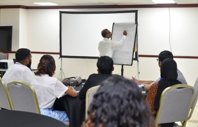 މަޖިލިސް ހުއްޓުވަން ނަޝީދު ކުޅުއްވި "ޑްރާމާ" އަމީން އާންމުގެ ސިޓީން ސާފު!