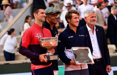 ޖޮކޮވިޗް ގްރޭންޑް ސްލޭމްގެ ރެކޯޑް 23 ތަށި ކާމިޔާބު ކޮށްފި