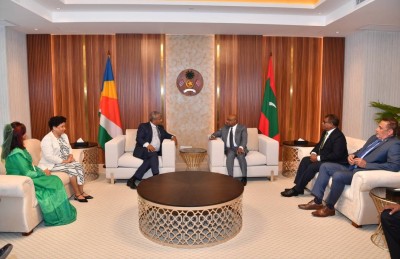 ސީޝެލްސްގެ ރައީސް ރާއްޖެ ވަޑައިގެންފި