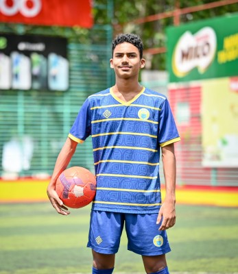 ކާއިން: ސްކޫލުން ކްލަބް ފުޓްބޯޅަ އަށް ވަދެ ބޮޑު އުންމީދެއްގައި