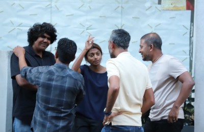 ޕާޓީ ރަޖިސްޓްރީކުރަން ހުރަސްއަޅާ ކަމަށް ބުނެ ޑިމޮކްރެޓްސް އިން އީސީން ނުނިކުތް