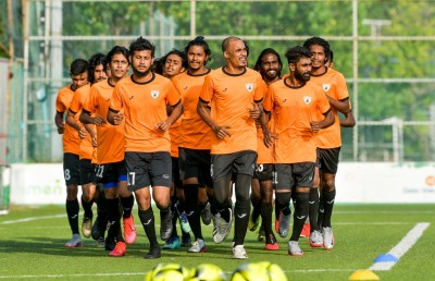 އަމާޒަކީ އޭއެފްސީ ކަޕަށް ކޮލިފައިވޭތޯ ބެލުން: މޯހަން