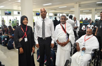 ހައްޖަށް ފުރި މީހުންގެ ފަހު ގްރޫޕާ ރައީސް ބައްދަލުކުރައްވައިފި