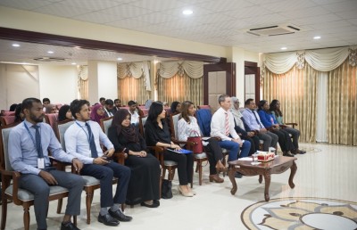 އެންމެ ބޭނުން ނުވާ މީހާ ވެރިކަމަށް ނުގެންނަން ވެސް ވޯޓުލާން ޖެހޭ: އީވާ