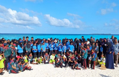 ޕާލޭގެ ސާފުކުރުމުގެ ބޮޑު ހަރަކާތުގައި ރަށްރަށުން ގިނަ ބަޔަކު ބައިވެރިވެއްޖެ