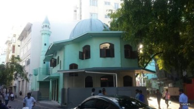 ރޯދައިގެ ކުރިން މާވެޔޮ މިސްކިތް ހުޅުވަން މަސައްކަތް ކުރަނީ