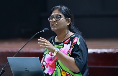 ޝިފާއަށް ދައުވާކޮށްދޭން ފޮނުވިތާ މަހެއް، މައްސަލަ ބަލައިގަތުމާ މެދު އަދި ގޮތެއް ނުނިންމާ