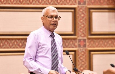 އެމްޑީޕީން ބޭނުންވަނީ ދައުރު ދަންމަން، ޑިމޮކްރެޓްސް ދެކޮޅު