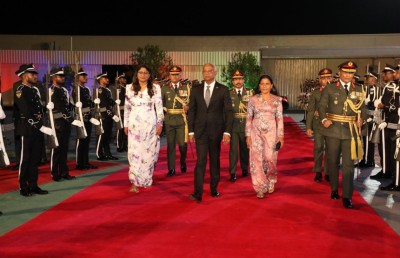 ސިފައިންގެ މުސާރަ ބޮޑުކޮށް, އިތުރު ފްލެޓްތައް ހަދަނީ