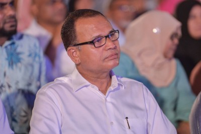 ދެ ފޯސް އެއްފަހަރާ އަރައި މަޑުއްވަރީގެ ނަން ބަދުނާމުކޮށްފި: އާދަމް ޝަރީފް