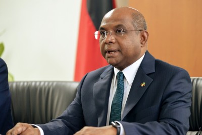ވިސާއާ ނުލާ ދިވެހިންނަށް ޔޫރަޕަށް ދެވޭނެ ގޮތް ހަދަން މަޝްވަރާކުރަނީ