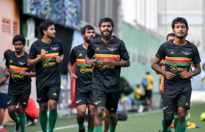 ދަ ގްރާންޑޭ ގޮވައިގެން އިންމަ އަލުން ޓާގެޓާ ދިމާލަށް
